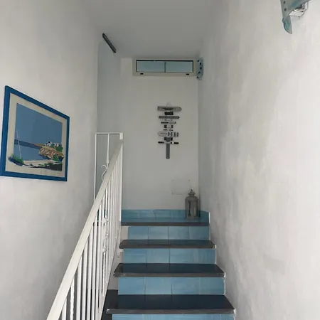 Dom wakacyjny La Casa Di Paola Nerano
